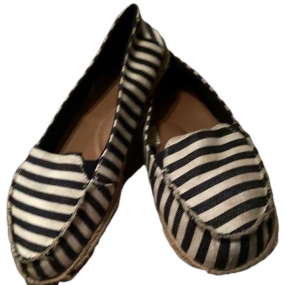 Shoes - Women’s Flats